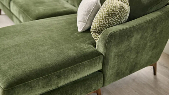 CORNER/CHAISE COMBINATION (RHF)